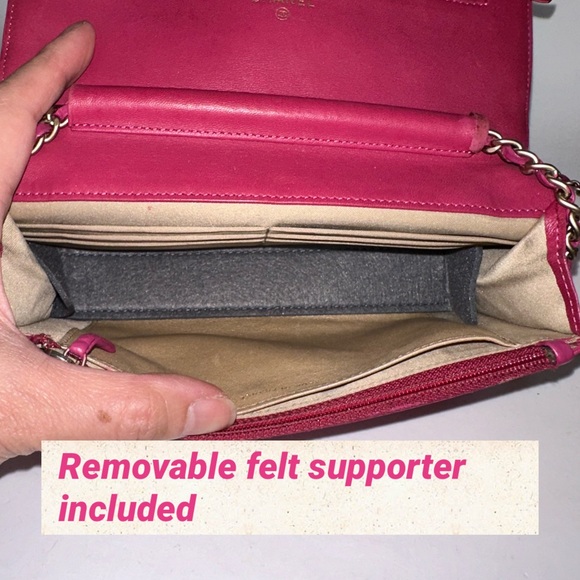 ๐ฏ CHANEL CC Camilia Fuschia Lambskin Leather Wallet on Chain w/ auth card - Picture 8 of 15